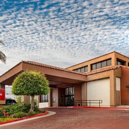 Best Western Plus Redondo Beach Inn Exterior photo