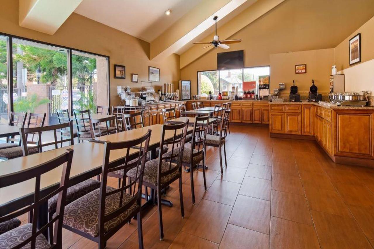 Best Western Plus Redondo Beach Inn Exterior photo