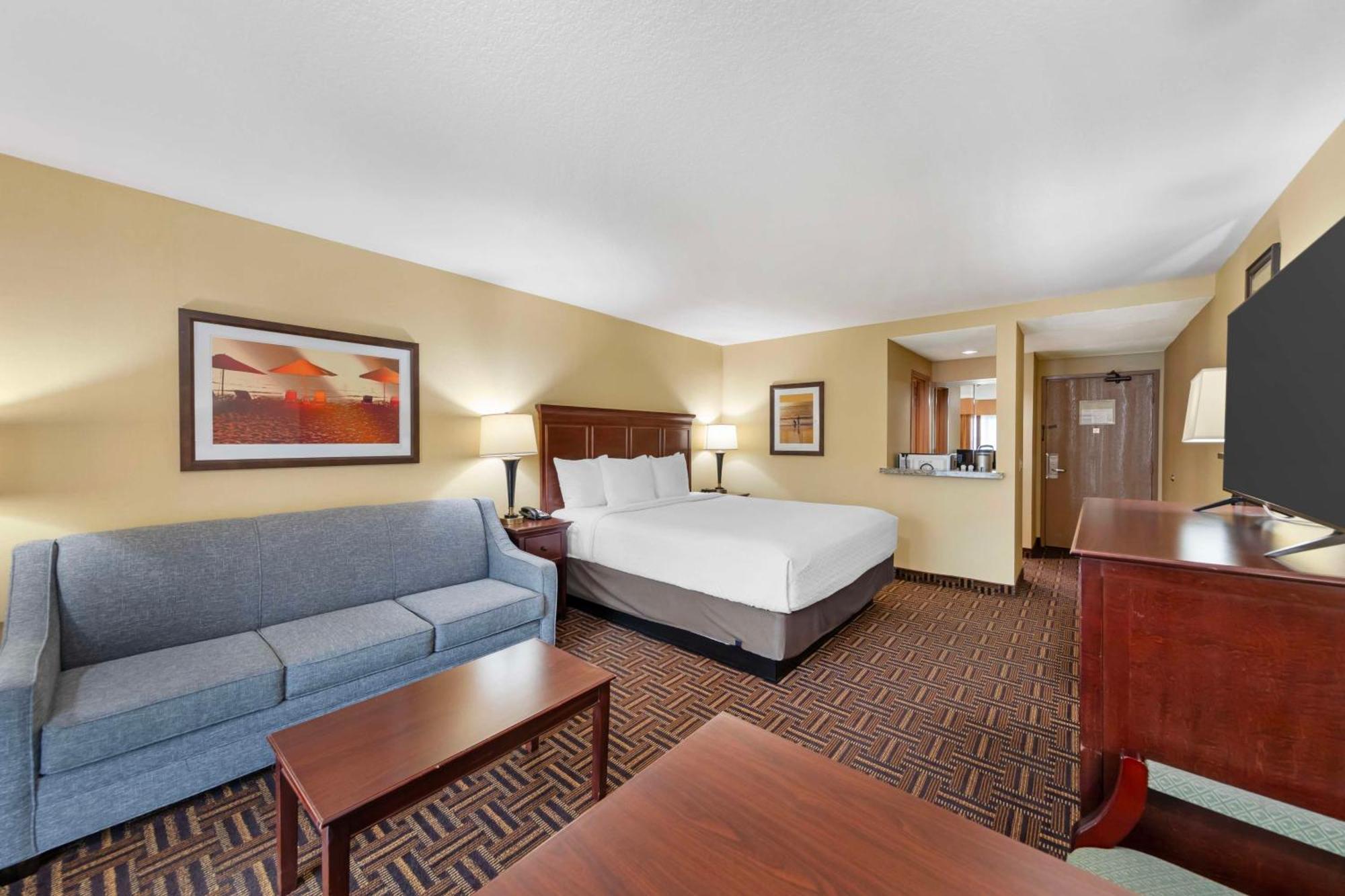Best Western Plus Redondo Beach Inn Exterior photo