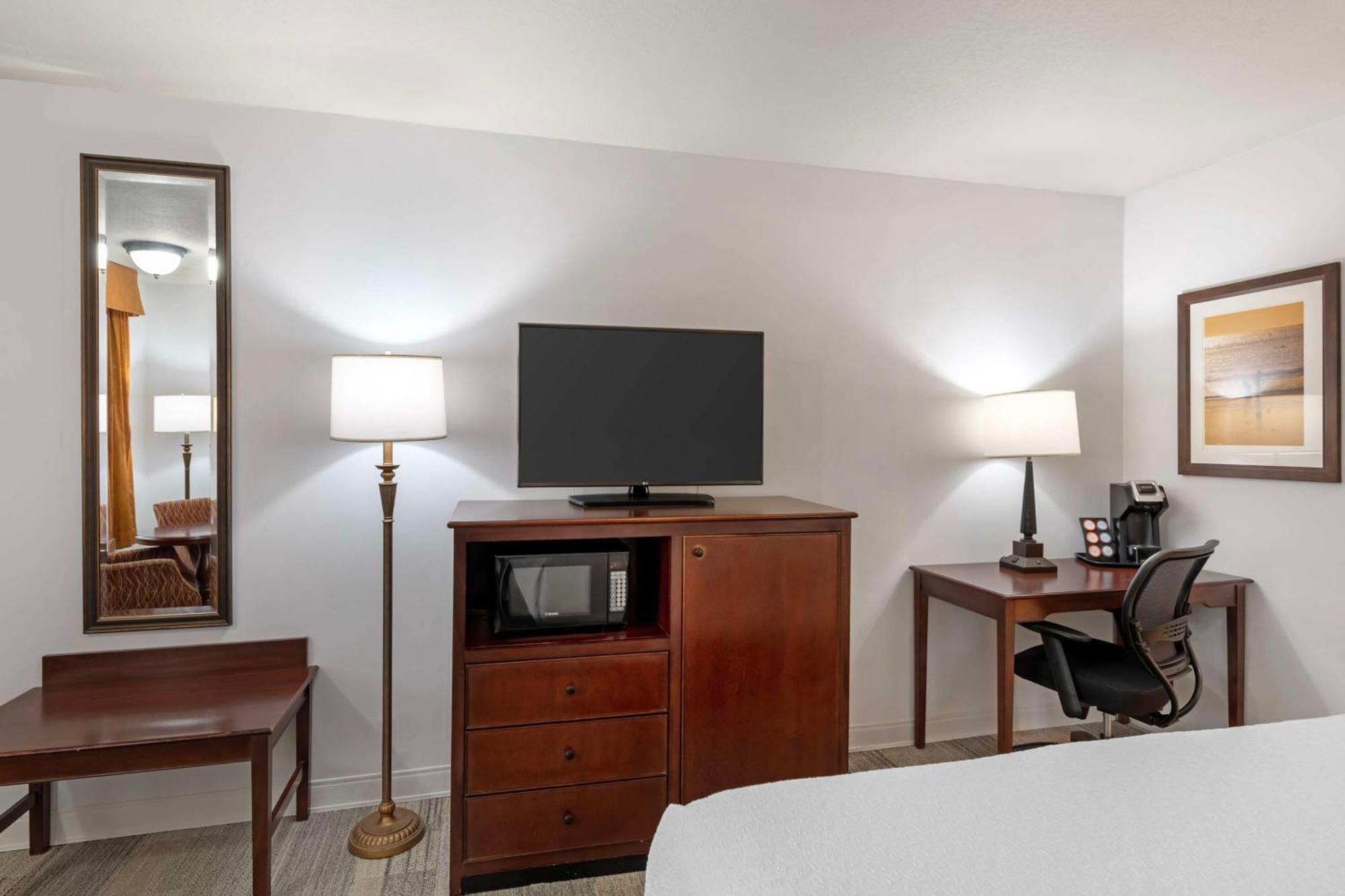 Best Western Plus Redondo Beach Inn Exterior photo